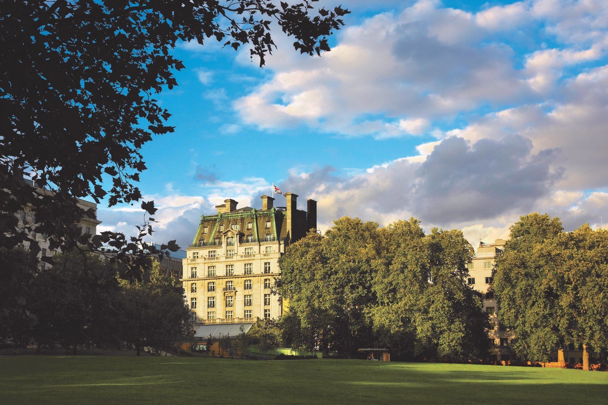 The Ritz London Hotel Exterior photo